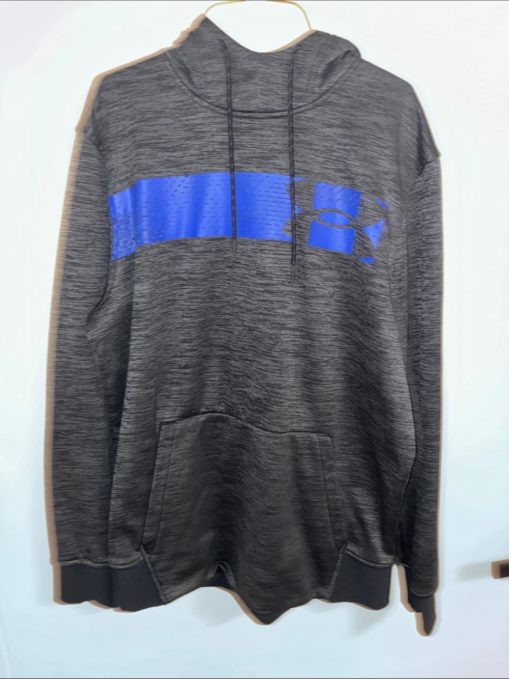 Under Armour Men’s Charcoal Gray Hoodie with Bright Blue Chest Stripe